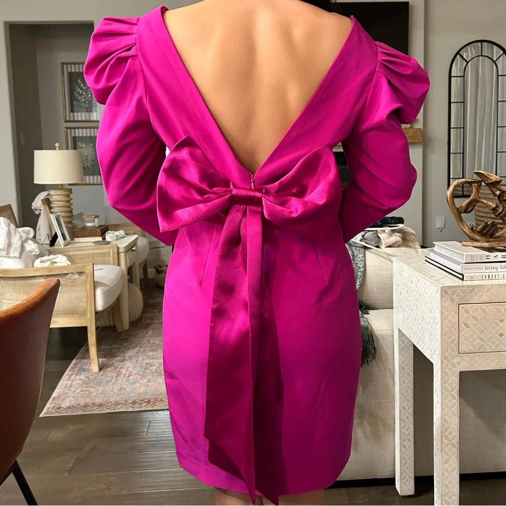 Aidan Mattox V-Neck Mini Dress with Bow in Pink